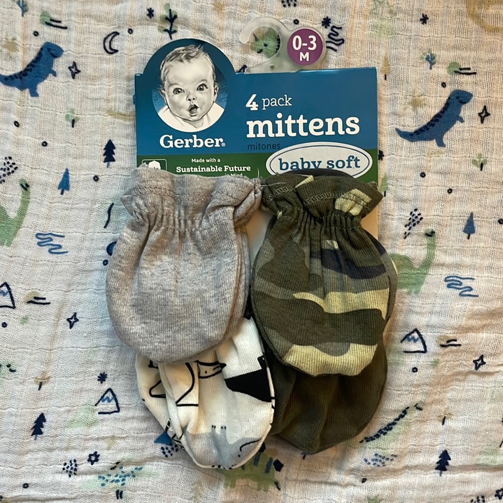 Gerber 4 pack mittens